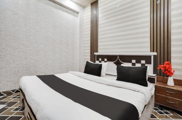 Nella foto è visibile l'oggetto EMERGE HOTEl situato nella città di Hardoī.