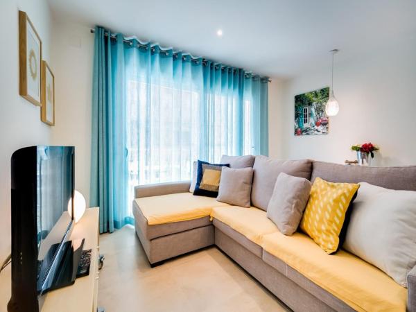 Apartment In Blanes Near The Beach - Santa Susanna