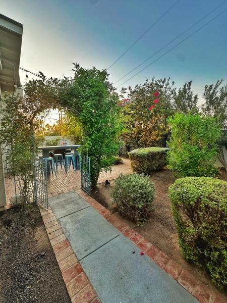 A la foto es mostra l'objecte Elegant Arcadia Luxury Retreat situat a la ciutat de Phoenix.
