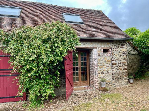 A la foto es mostra l'objecte La petite maison situat a la ciutat de Outillé.