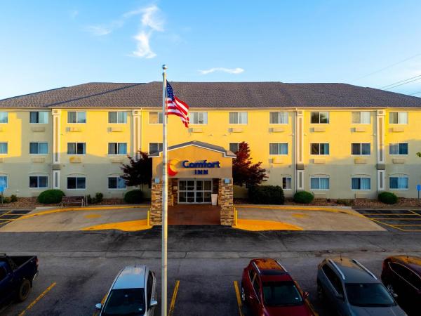 A la foto es mostra l'objecte Comfort Inn South Tulsa - Woodland Hills situat a la ciutat de Tulsa.
