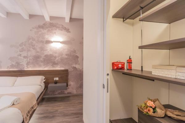 Zdjęcie 9: Modern & Stylish Apartment in Como City by Rent All Como