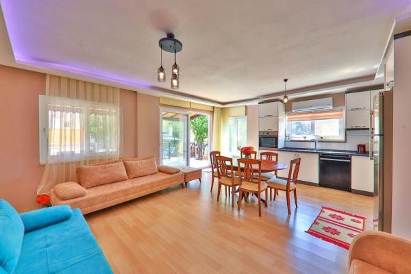 A la foto es mostra l'objecte Villa Lucy 1 situat a la ciutat de Kas.