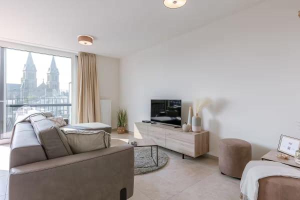 A la foto es mostra l'objecte Ruime, luxe duplex penthouse met 3 slaapkamer situat a la ciutat de Oostende.