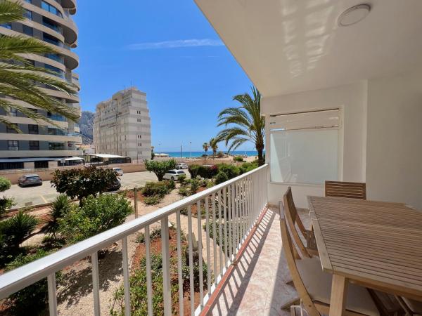 A la foto es mostra l'objecte Apartamento en primera linea en Calpe situat a la ciutat de Calp.
