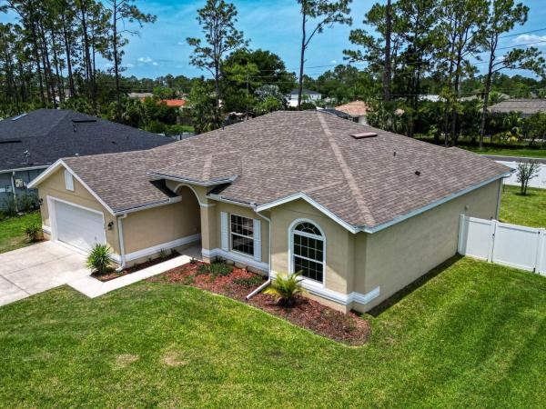 Bilde 2: Spacious with Private Pool Ideal for Families