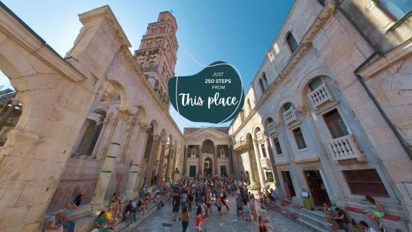 På billedet ses objektet theLIGHTfull 2 - brand new apartment in historic center of Split beliggende i byen Split.