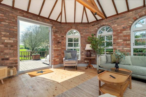 Zdjęcie 9: NEW - Country House, Staffordshire