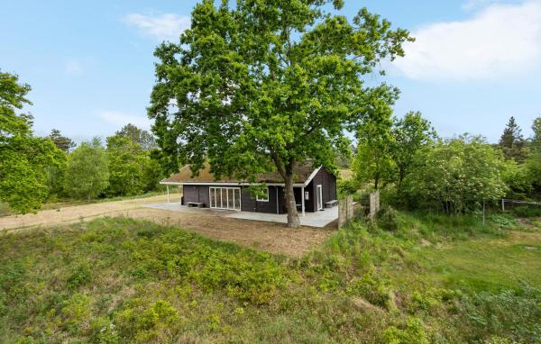 A la foto es mostra l'objecte 5 Bedroom Awesome Home In Grenaa situat a la ciutat de Grenå.