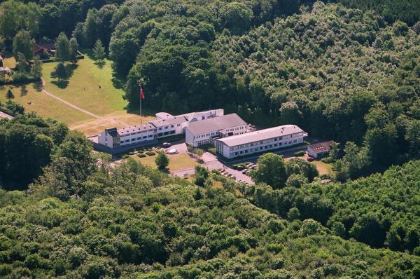 Nella foto è visibile l'oggetto Hotel Juelsminde Strand situato nella città di Juelsminde.