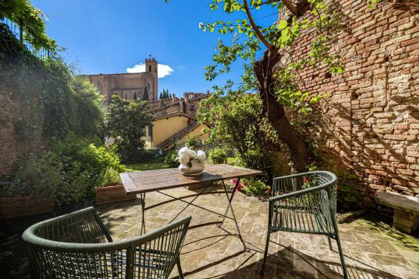 På billedet ses objektet Il Nido dell'Oca - Loft Giardino beliggende i byen Siena.