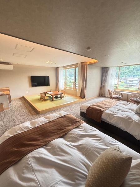 Billede 8: Mount Fuji, Lake Kawaguchi, and Hotel Fuurin