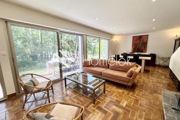 Nella foto è visibile l'oggetto DAR EL ASKRI Maison avec accès direct à la mer situato nella città di Baden.