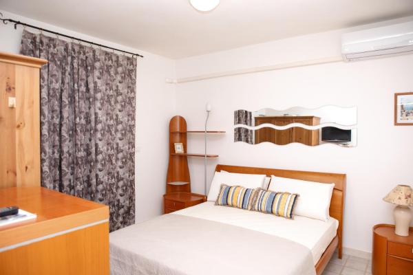 Na zdjęciu widoczny jest obiekt Appartamento Stefano położony w mieście Scalea.