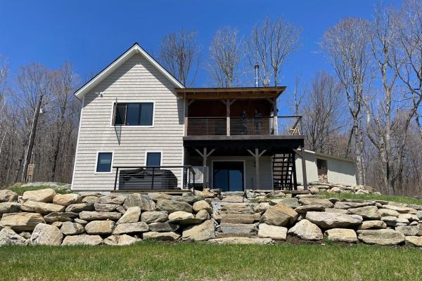 På billedet ses objektet Ninevah Vista Getaway beliggende i byen Mount Holly Heights.