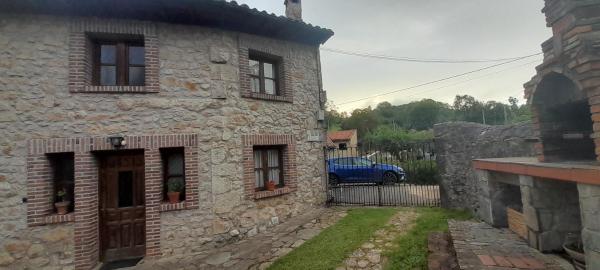 На фото показан объект Casa de Aldea La Jaya I, расположенный в городе Ортигеро.