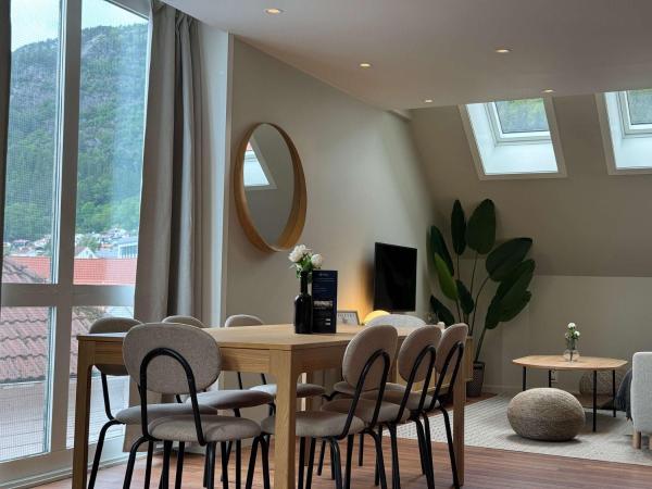 A la foto es mostra l'objecte Heimby Homes - Four Bedroom Family Penthouse situat a la ciutat de Bergen.