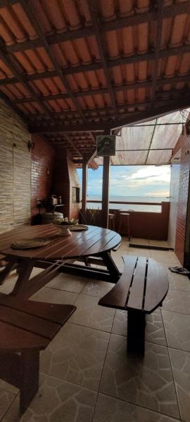 På bildet vises objektet Apartamento ideal para famílias em mosqueiro, com piscinas e em frente a praia som ligger i byen Mosqueiro.
