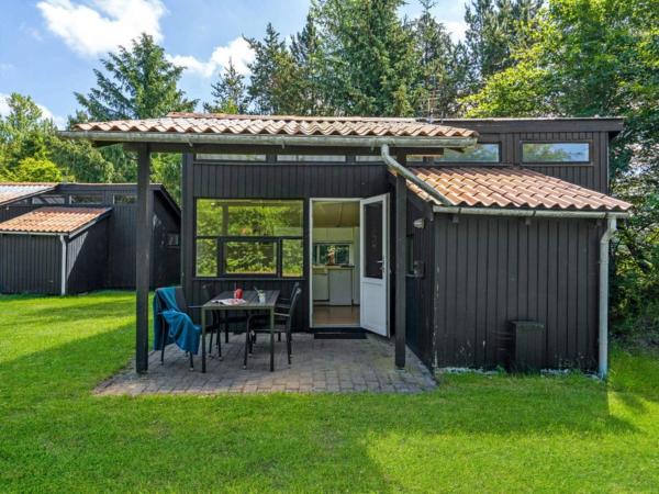 4 Person Holiday Home In Hampen - Denmark