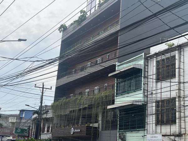 A la foto es mostra l'objecte Hotel Travel Biz situat a la ciutat de Medan.