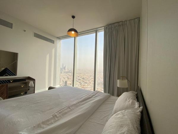 A la foto es mostra l'objecte Rafal Tower by JW Marriott برج رافال situat a la ciutat de Riad.