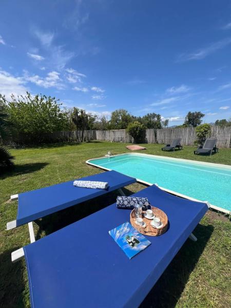 Na fotografii je vidět objekt Villa Giorgia nacházející se ve městě Selargius.