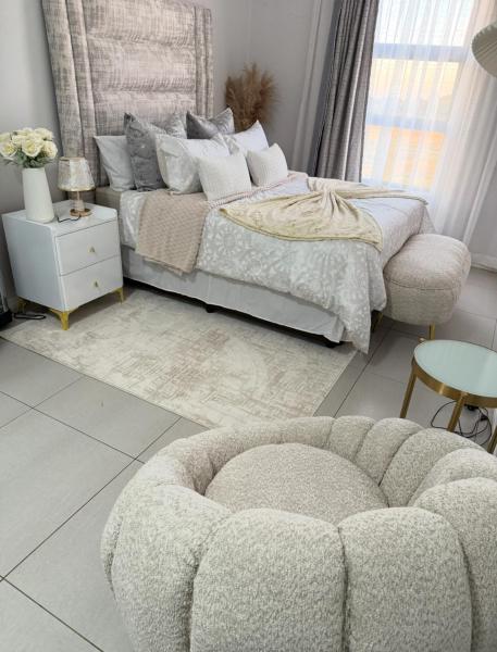 A la foto es mostra l'objecte 273OnNew Road situat a la ciutat de Midrand.