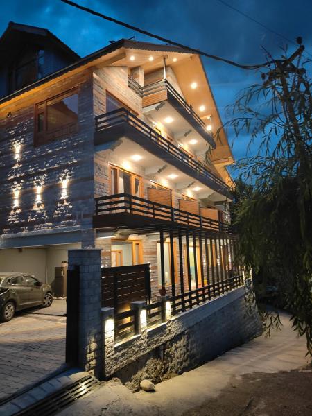 A la foto es mostra l'objecte The Alpine Escape, Manali situat a la ciutat de Manāli.