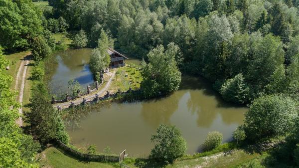 На фото показан объект Daddy Sauna, расположенный в городе Kurtuvėnai.