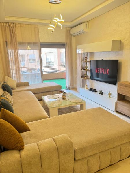 Na fotografii je vidět objekt Luxuriöse Wohnung mit Pool und Netflix nacházející se ve městě Marakéš.