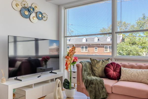 Fotografie 2: Stylish, Modern & Cozy