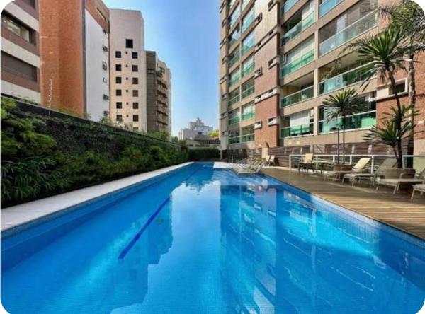 Kuva 1: Flat in Mada with pool