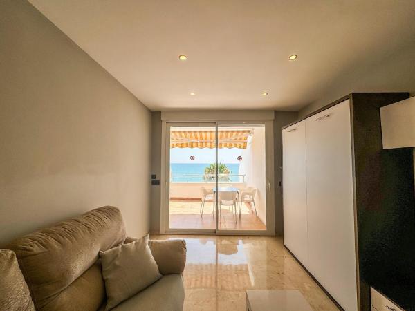 Fotografie 7: Studio on Bajondillo Beach with Sea Views