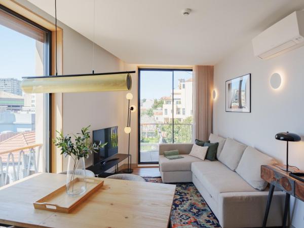 Feel Porto Firmeza Coworking & Flat Premium, Porto