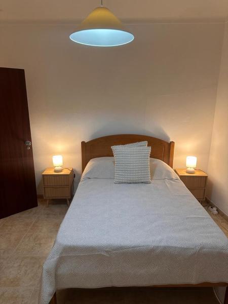 En la foto se muestra el objeto Pina House ubicado en la ciudad de Pêra.