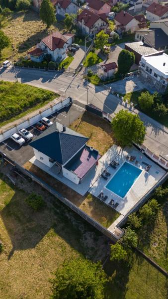 Auf dem Foto ist das Objekt Villa Hanna Ilidža in der Stadt Kamenjača zu sehen.