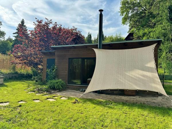 På billedet ses objektet Chillzóna u Medojeda beliggende i byen Nenačovice.