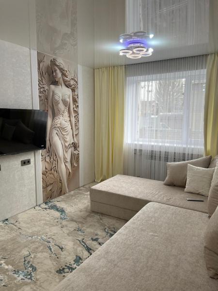 Charm Luxury apartment, Karakoł