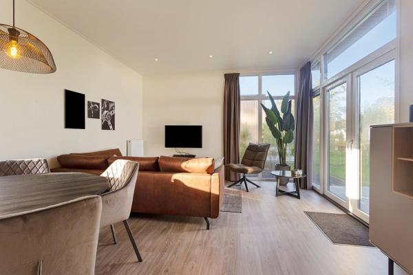 En la foto se muestra el objeto Luxe Chalet Inn Hulshorst op de Veluwe aan het water! ubicado en la ciudad de Hulshorst.