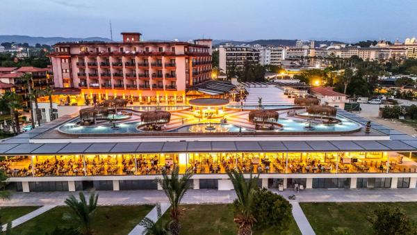 A la foto es mostra l'objecte Justiniano Club Park Conti situat a la ciutat de Okurcalar.