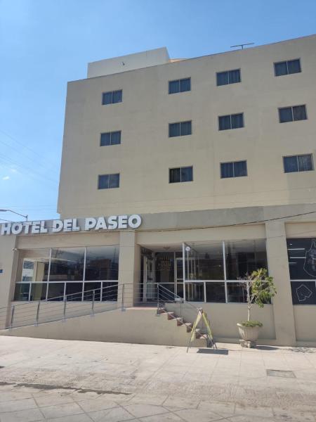 Na zdjęciu widoczny jest obiekt Hotel del Paseo położony w mieście Ciudad Lerdo.