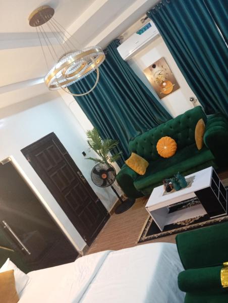 Executive Studio Room