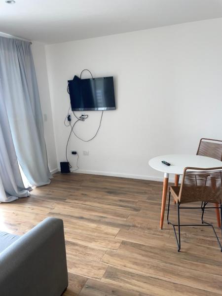 На фото показан объект Hermoso apartamento puerto amarras!, расположенный в городе Ла-Портенья.