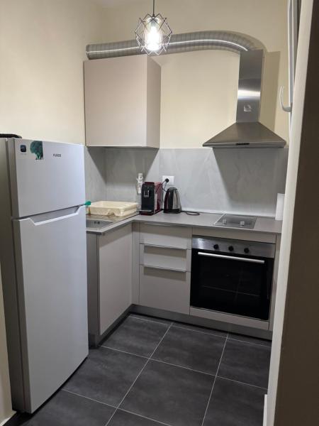 Na fotografii je vidět objekt Lalez bay Apartment nacházející se ve městě Durrës.