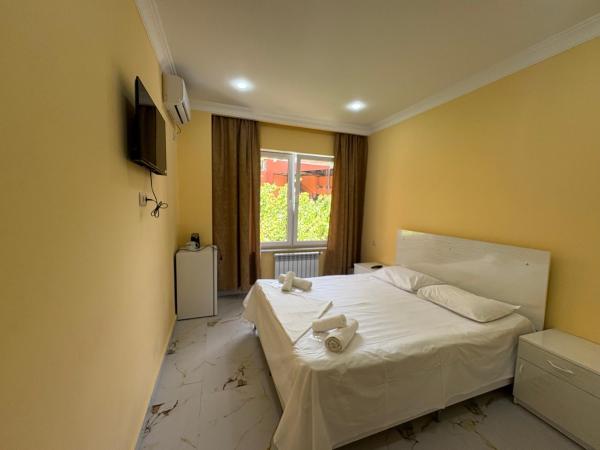 Na zdjęciu widoczny jest obiekt R Yerevan Hotel położony w mieście Erywań.