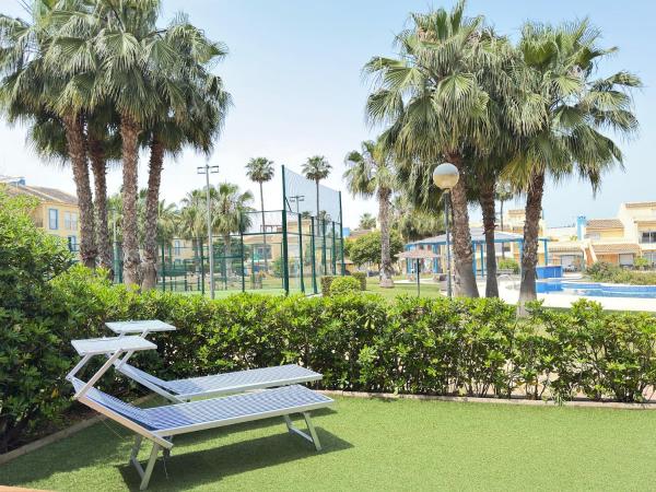 A la foto es mostra l'objecte Paradise Residential El Verger situat a la ciutat de Molinell.