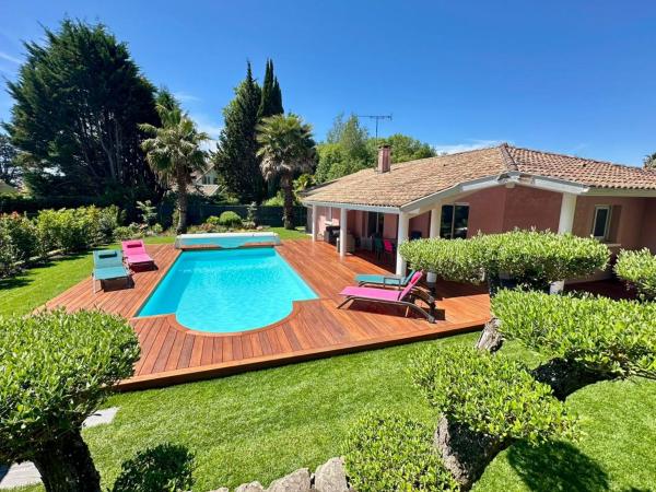 A la foto es mostra l'objecte Villa avec piscine près Hossegor Capbreton situat a la ciutat de Angresse.