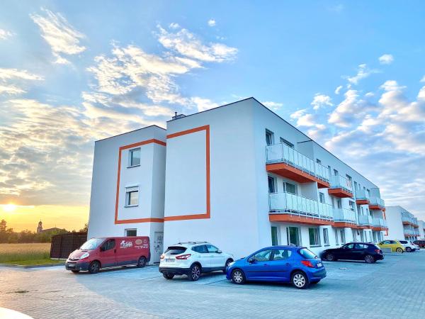 Na fotografii je vidět objekt Apartament Krakowska - winda, parking nacházející se ve městě Górzno.