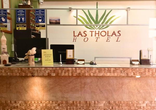 A la foto es mostra l'objecte Las Tholas Hotel situat a la ciutat de Uyuni.