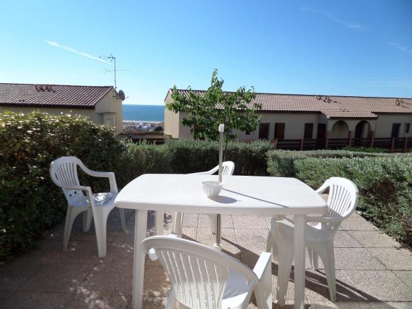 A la foto es mostra l'objecte studio saint-pierre la mer situat a la ciutat de Fleury.
